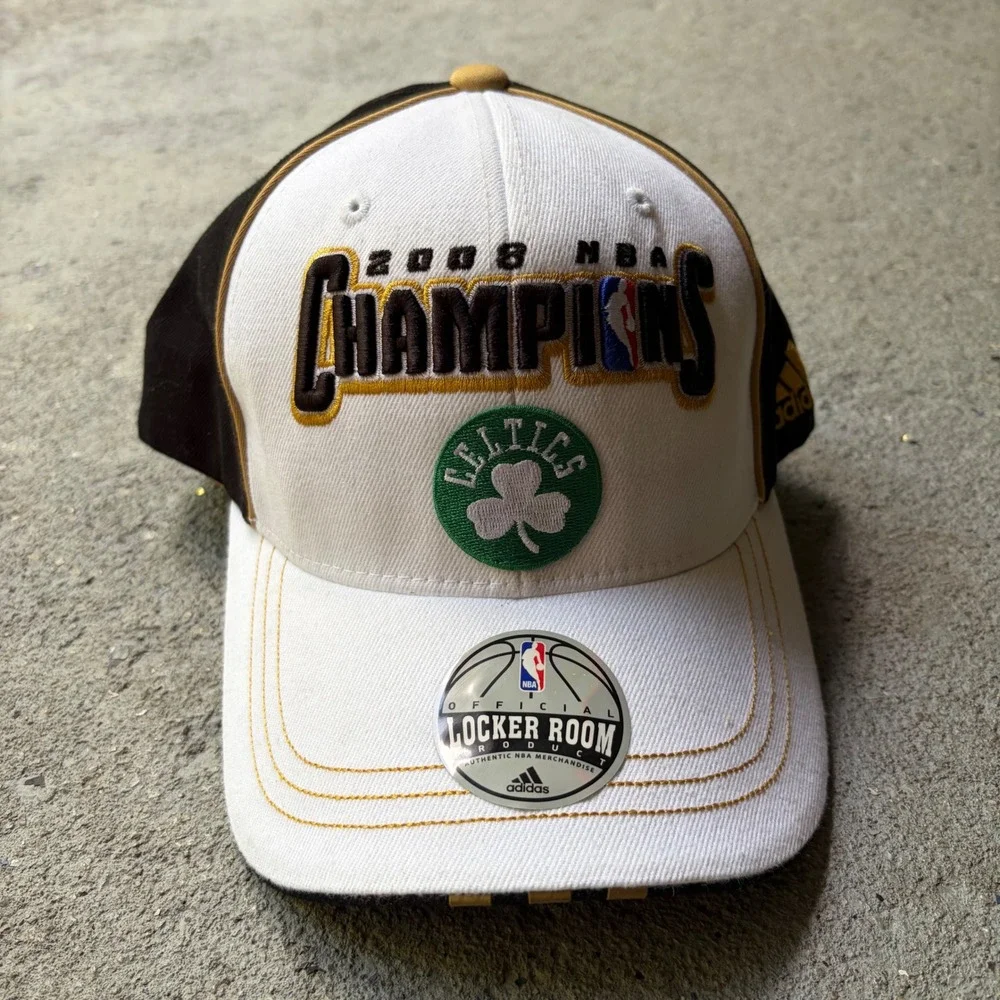 Adidas Boston Celtics 2008 NBA Champions Locker Room Hat White Black Gold OSFM